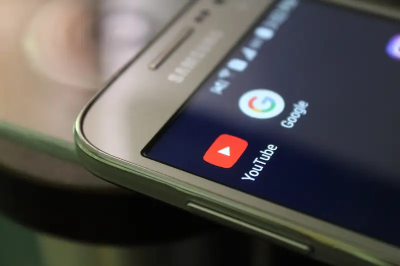 YouTube RenTV